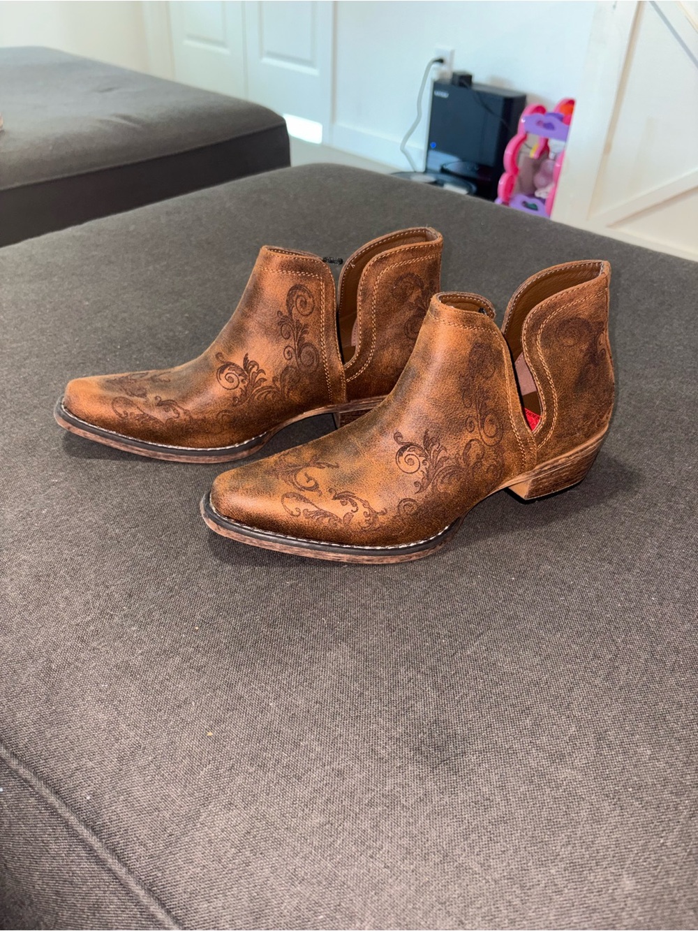 Roper Brown Distressed Leather Floral Embossed Ankle Booties